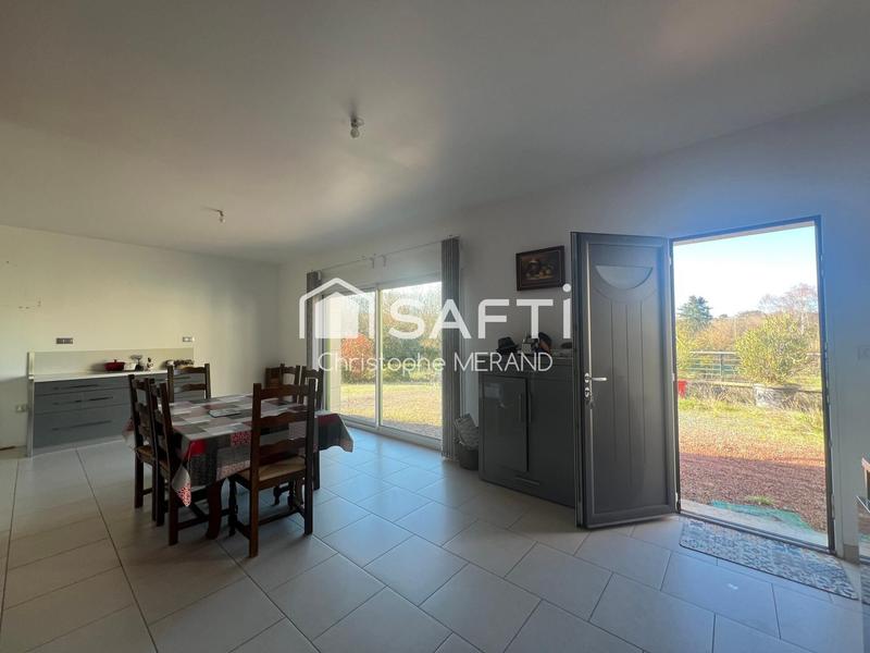 Maison - 328 m² - 10 pièces