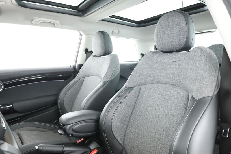 Mini Mini Cooper Edition Camden Bva7 3p 136 ch