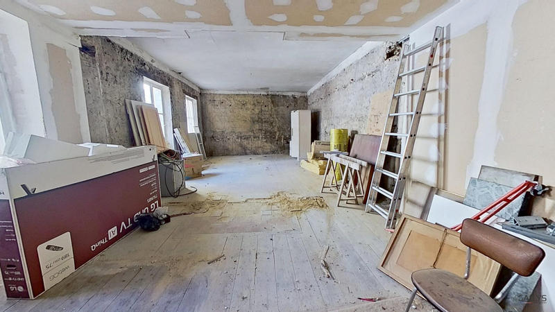 Maison ancienne - 282 m² - 7 pièces