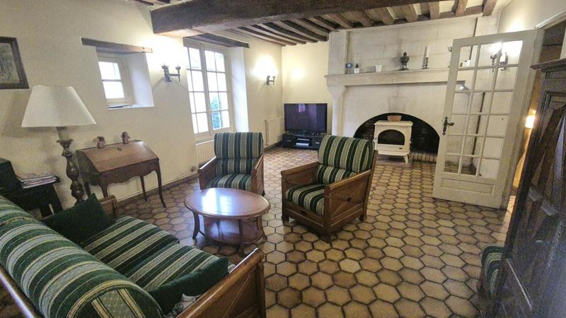 Maison - 220 m² - 10 pièces