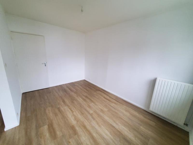 Appartement ancien - 77 m² - 4 pièces