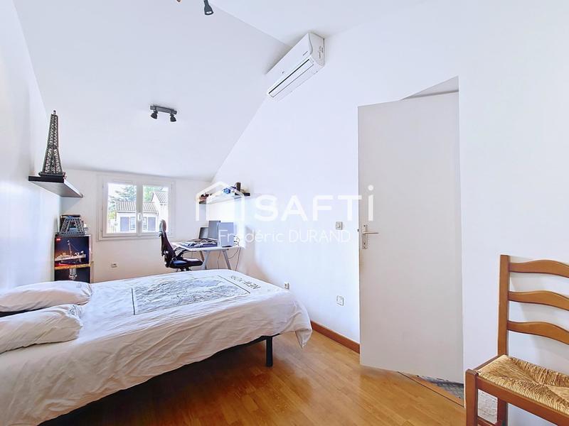 Maison - 160 m² - 7 pièces