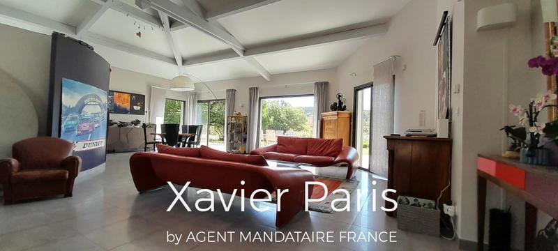 Maison - 192 m² - 5 pièces