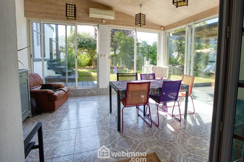 Maison - 176 m² - 7 pièces