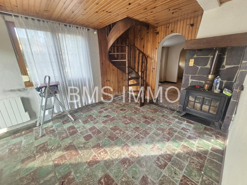 Maison - 165 m² - 9 pièces