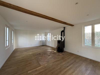 Maison - 118 m² - 5 pièces