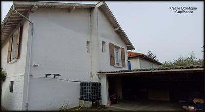 Maison - 121 m² - 6 pièces