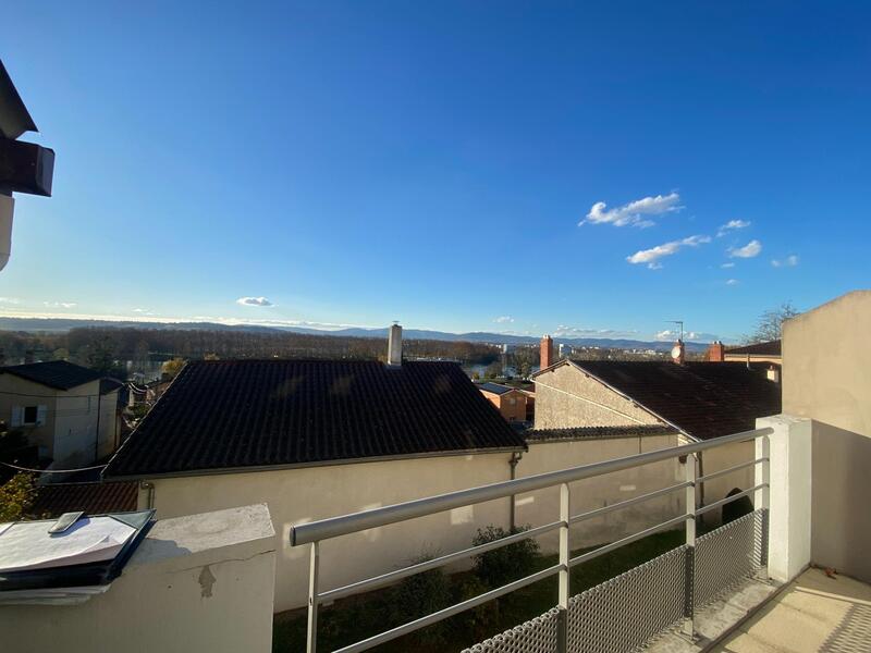 Duplex - 92 m² - 4 pièces