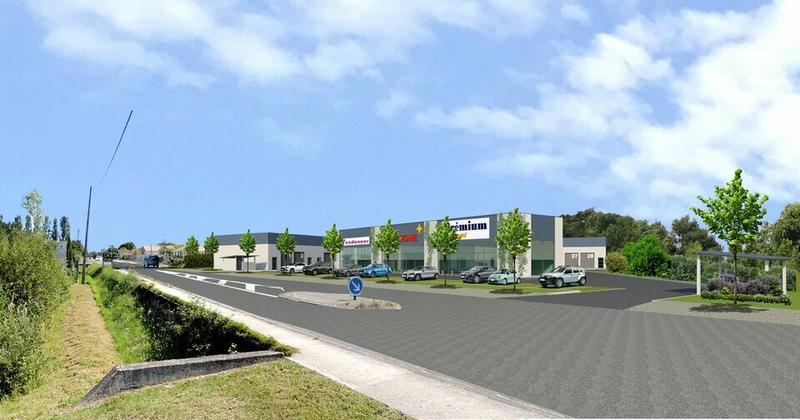 Local d'activité / Entrepôt - 246 m²