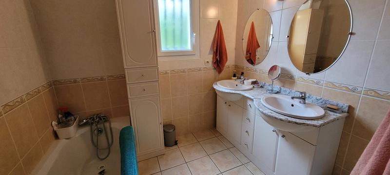 Villa - 127 m² - 6 pièces