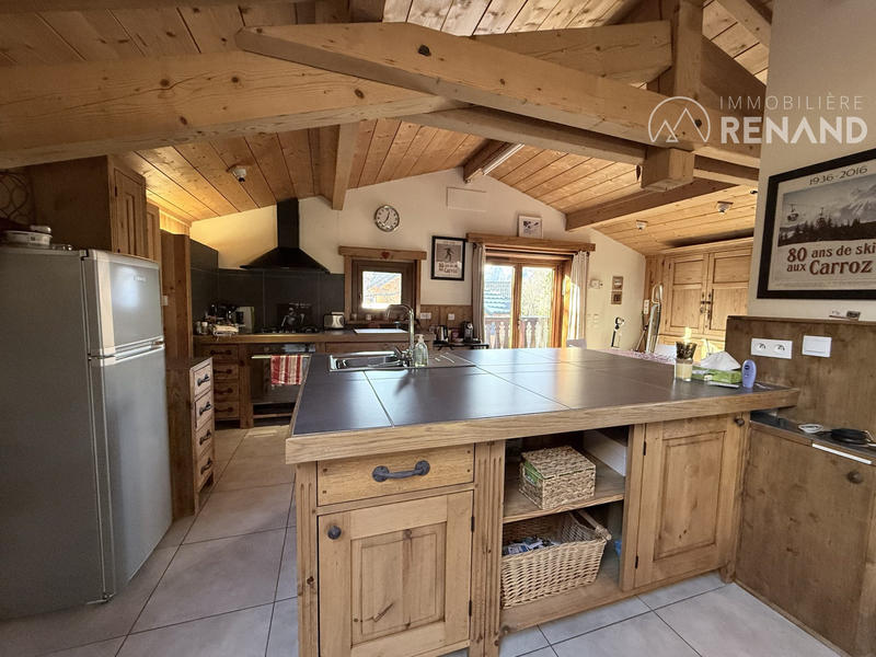 Loft - 140 m² - 5 pièces