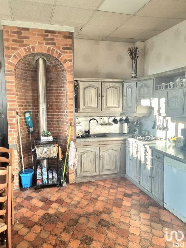 Maison - 300 m² - 5 pièces