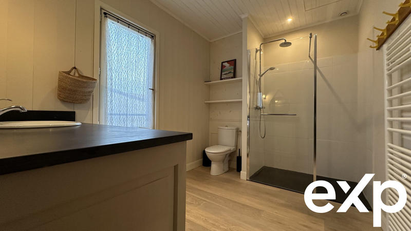 Maison traditionnelle - 110 m² - 5 pièces