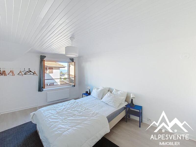 Appartement - 90 m² - 4 pièces