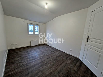 Maison - 80 m² - 5 pièces