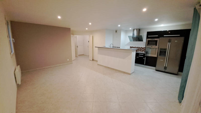 Appartement - 70 m² - 3 pièces