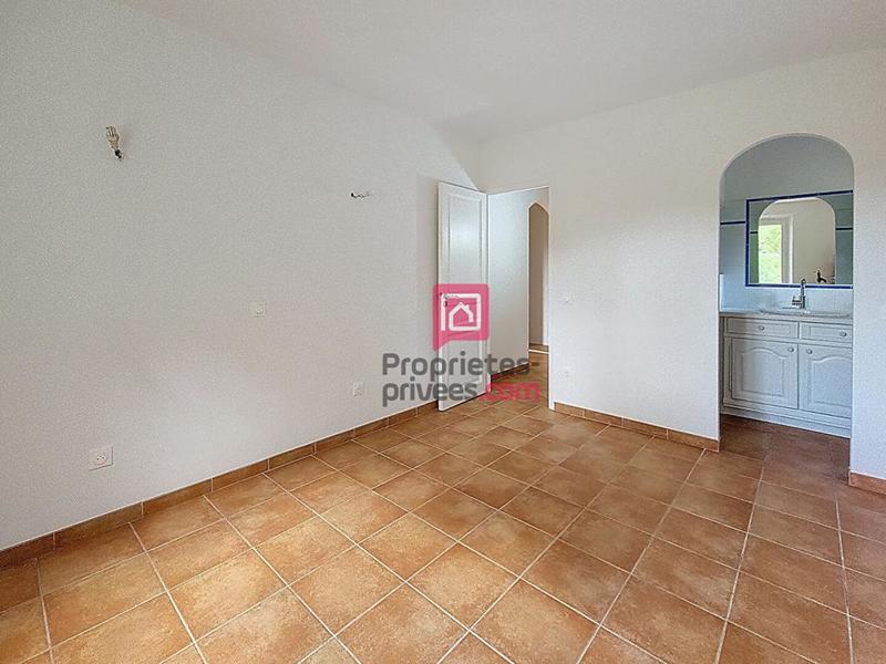 Villa - 140 m² - 5 pièces