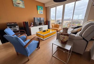 Appartement - 75 m² - 4 pièces