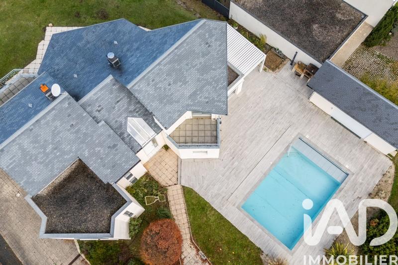 Maison de maîtres - 245 m² - 7 pièces