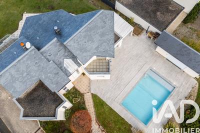 Maison de maîtres - 245 m² - 7 pièces