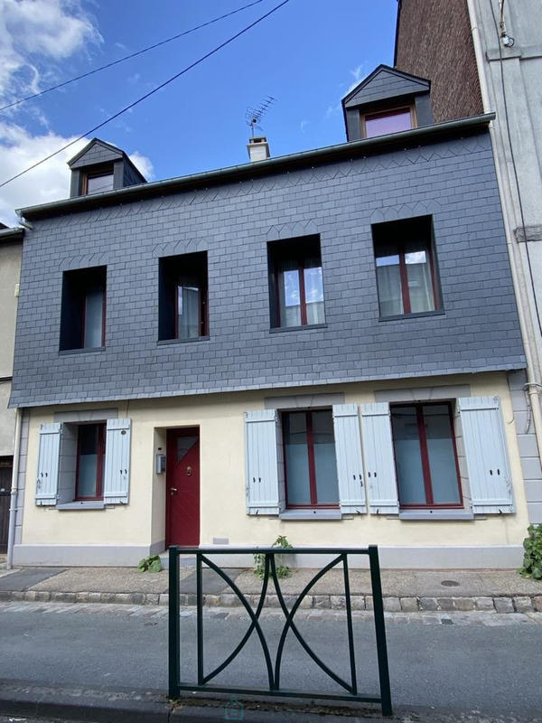 Maison - 150 m² - 7 pièces