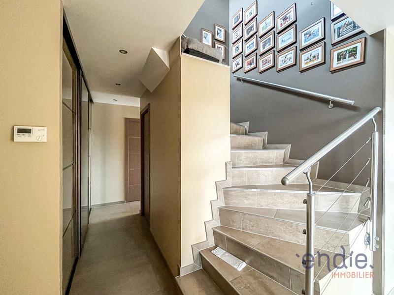 Haras - 250 m² - 7 pièces