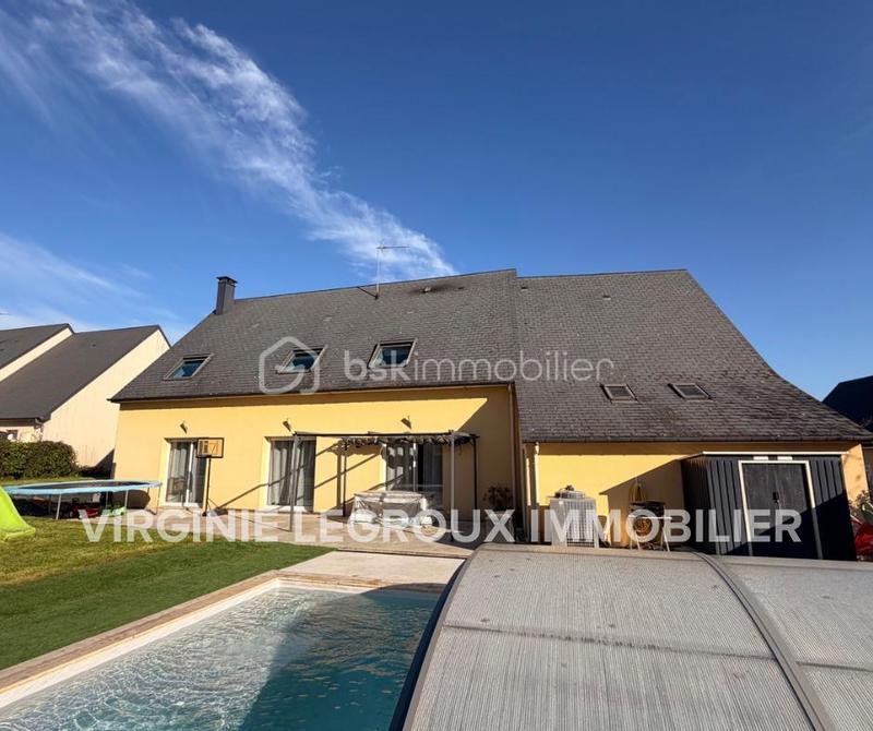 Maison - 166 m² - 7 pièces