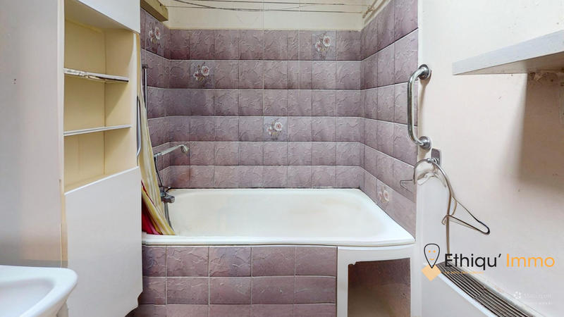 Maison - 80 m² - 6 pièces