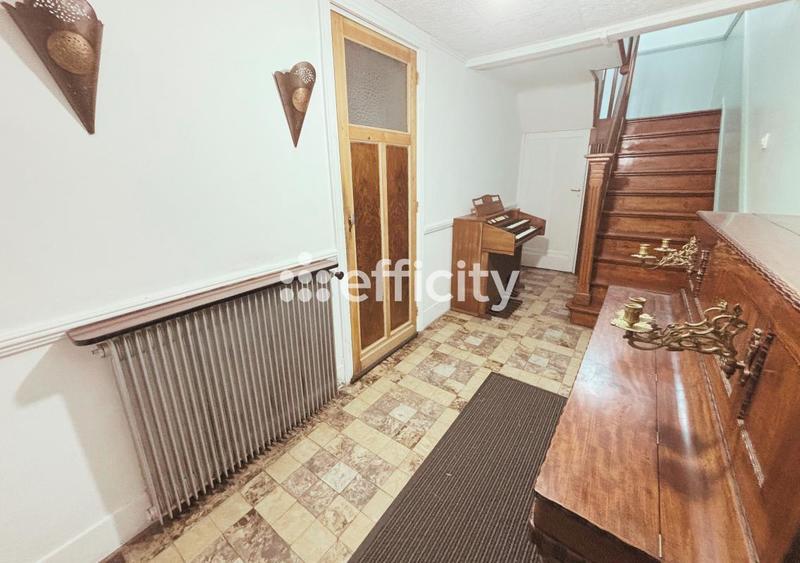 Maison - 105 m² - 5 pièces