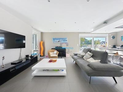 Maison - 187 m² - 5 pièces