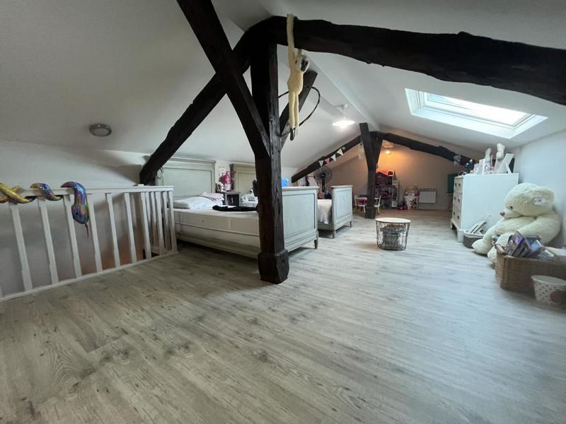 Maison - 96 m² - 4 pièces