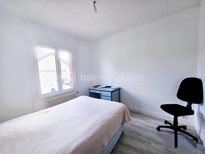 Maison traditionnelle - 70 m² - 4 pièces