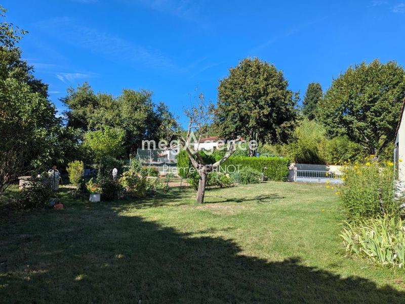 Maison traditionnelle - 107 m² - 5 pièces