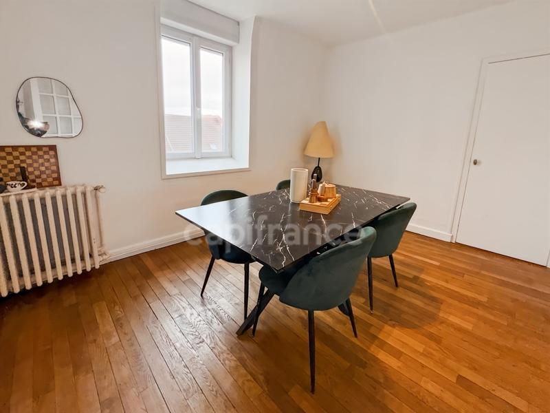 Immeuble - 331 m² - 14 pièces