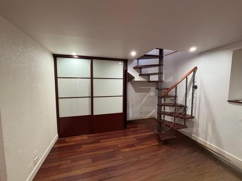 Maison - 95 m² - 6 pièces