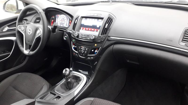 Opel Insignia Sport Tourer 1.6 Turbo 170 Cosmo