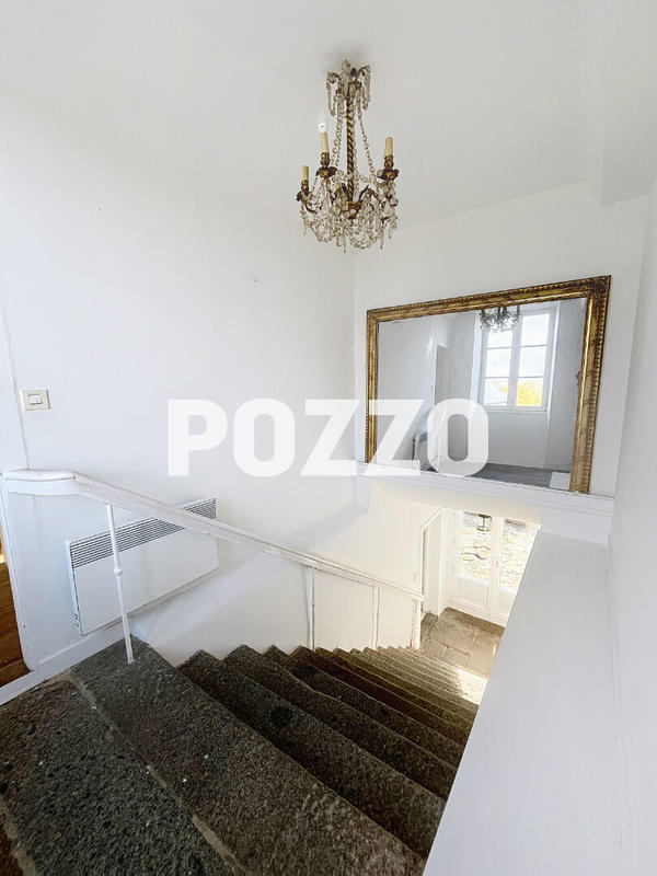 Maison - 195 m² - 4 pièces