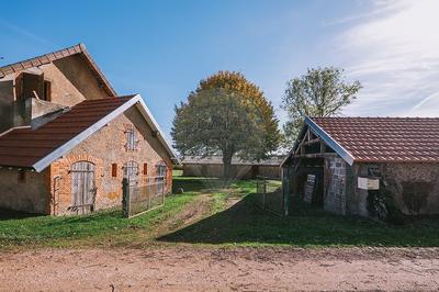 Corps de ferme - 100 m² - 1 pièce