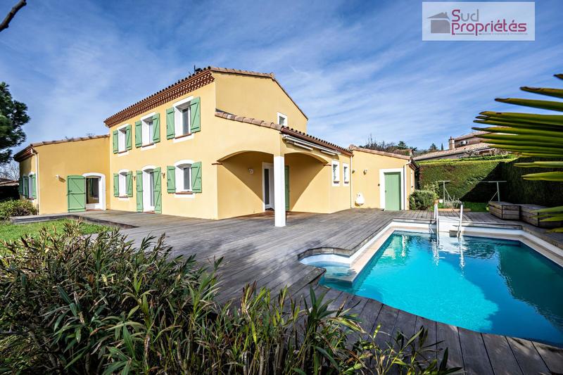 Maison provençale - 174 m² - 6 pièces