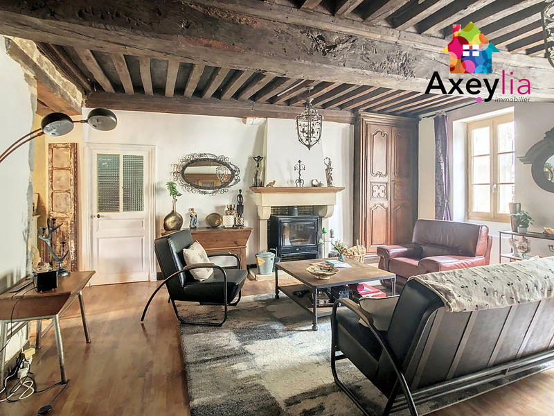 Maison - 200 m² - 7 pièces