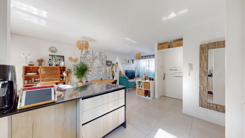 Appartement - 66 m² - 4 pièces