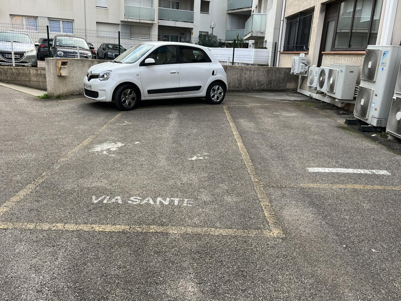 Local commercial - 374 m²