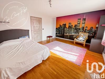 Maison - 107 m² - 5 pièces