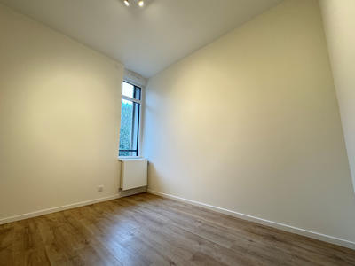 Appartement - 98 m² - 5 pièces