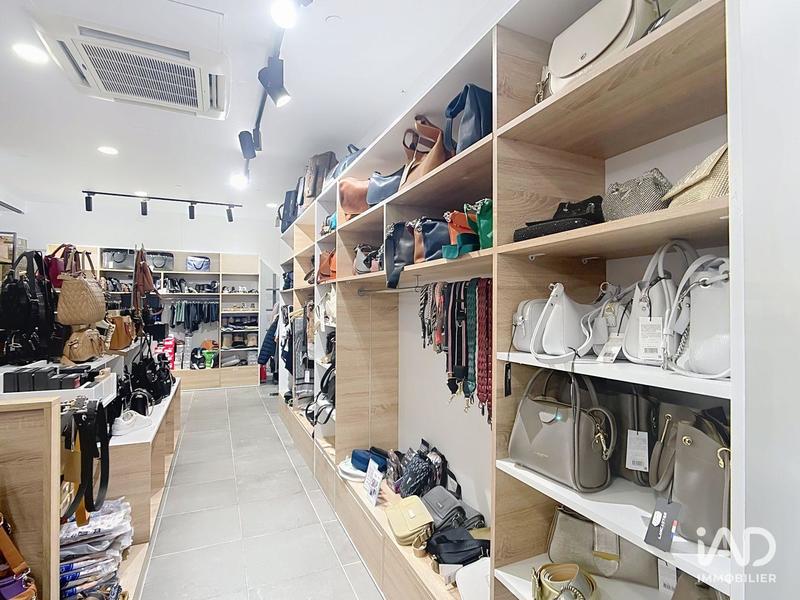 Local commercial - 105 m²