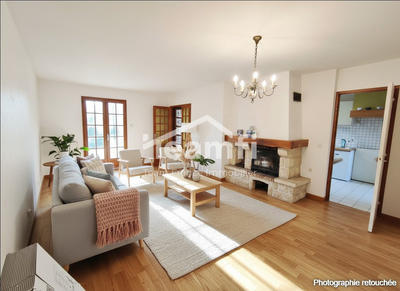 Maison - 110 m² - 4 pièces