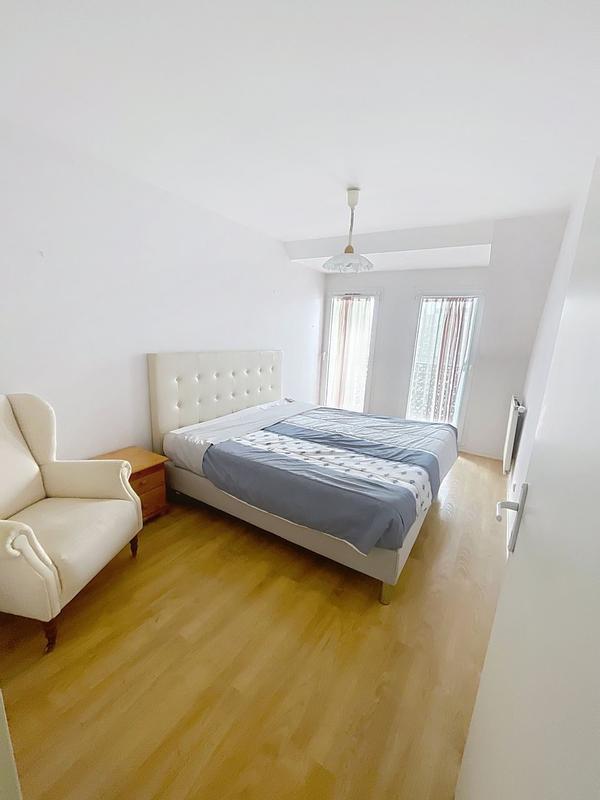 Appartement - 112 m² - 6 pièces