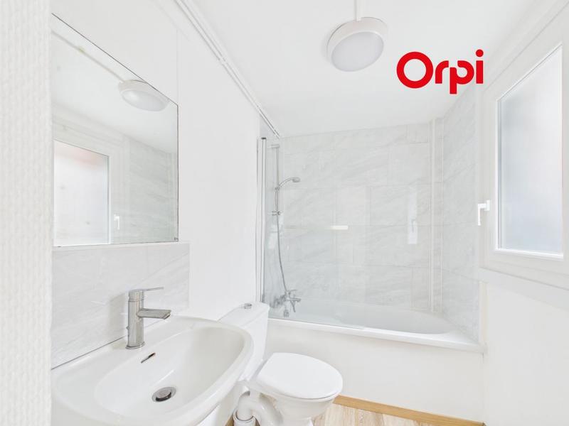 Appartement - 83 m² - 3 pièces