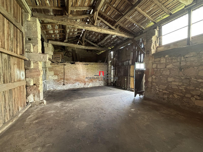 Maison - 194 m² - 6 pièces