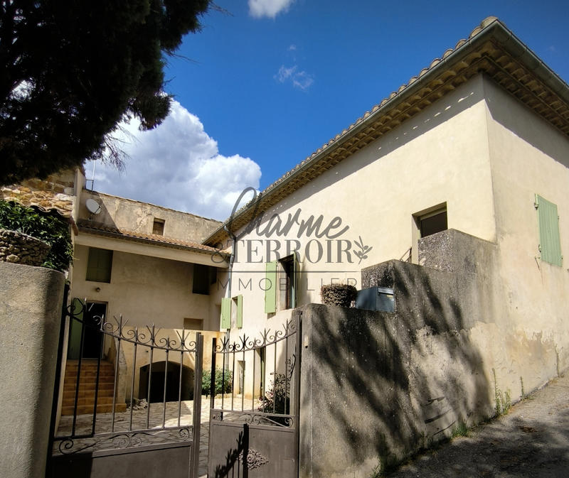 Maison de village - 120 m² - 6 pièces